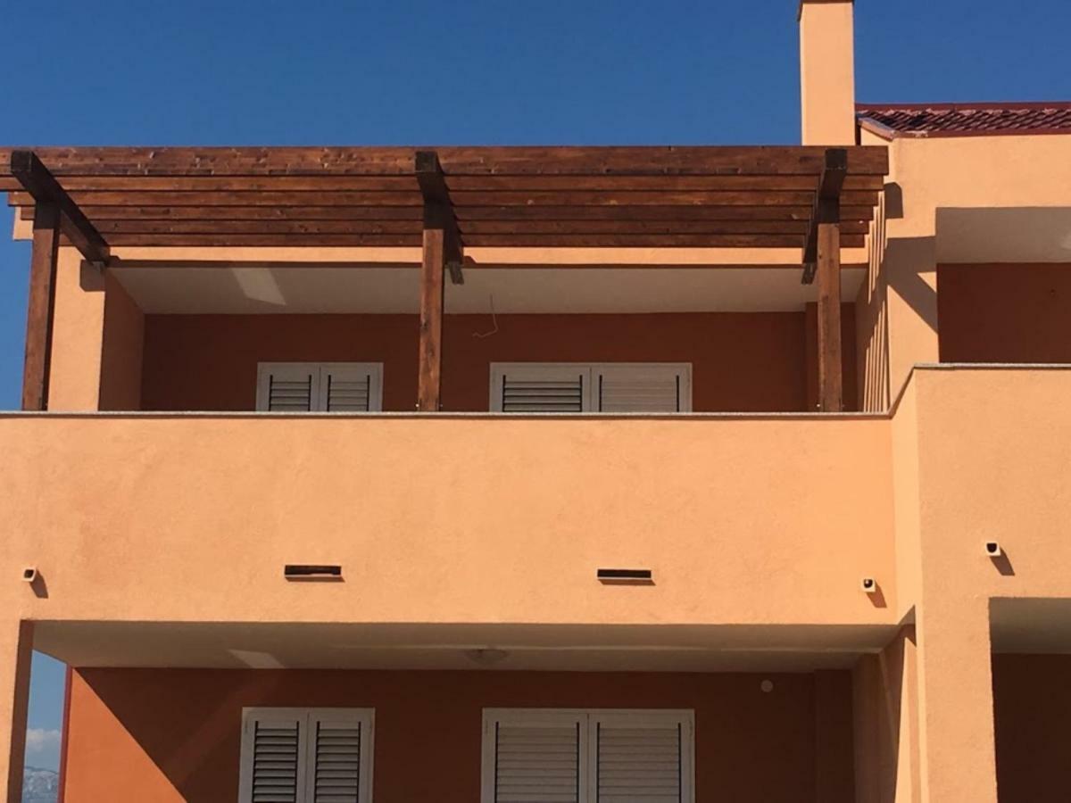 Apartman Matej With Pool بوفليانا المظهر الخارجي الصورة